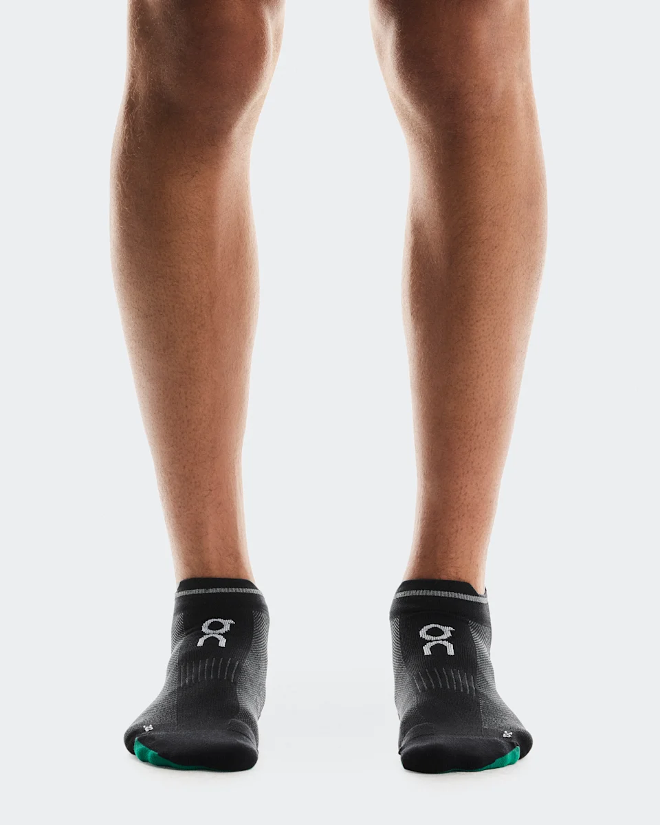 On Elite Run Sock Low Black 