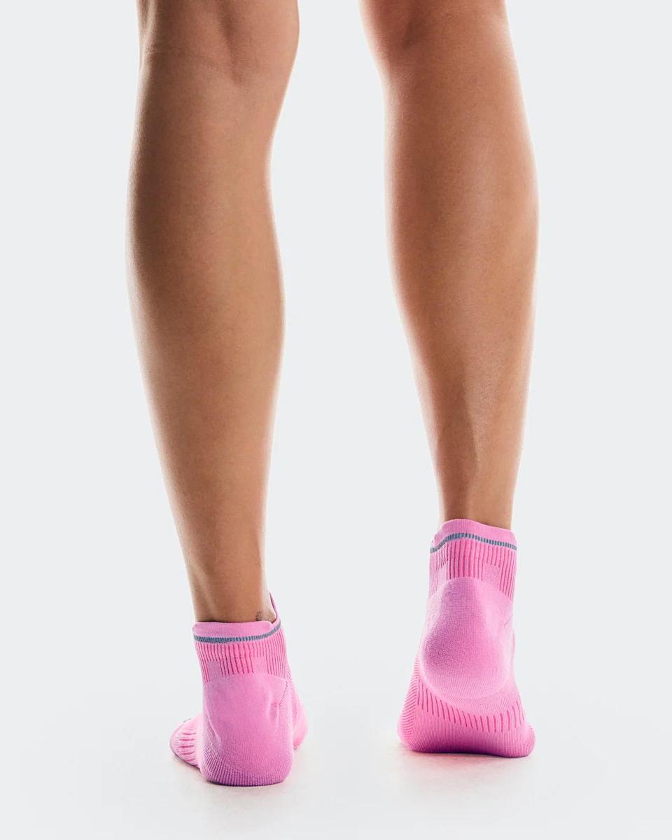 On Elite Run Sock Low Raspberry & Pink 