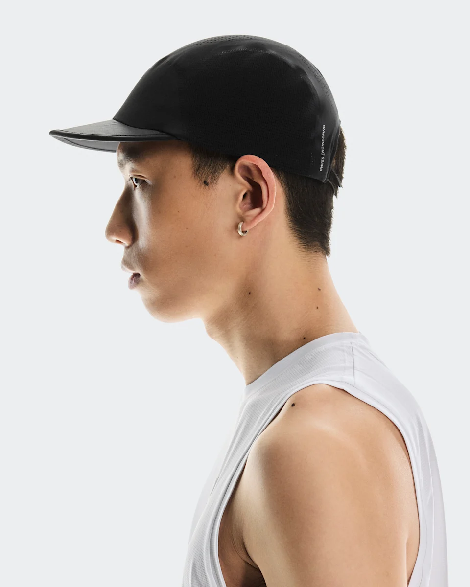On Ultra Cap Black 
