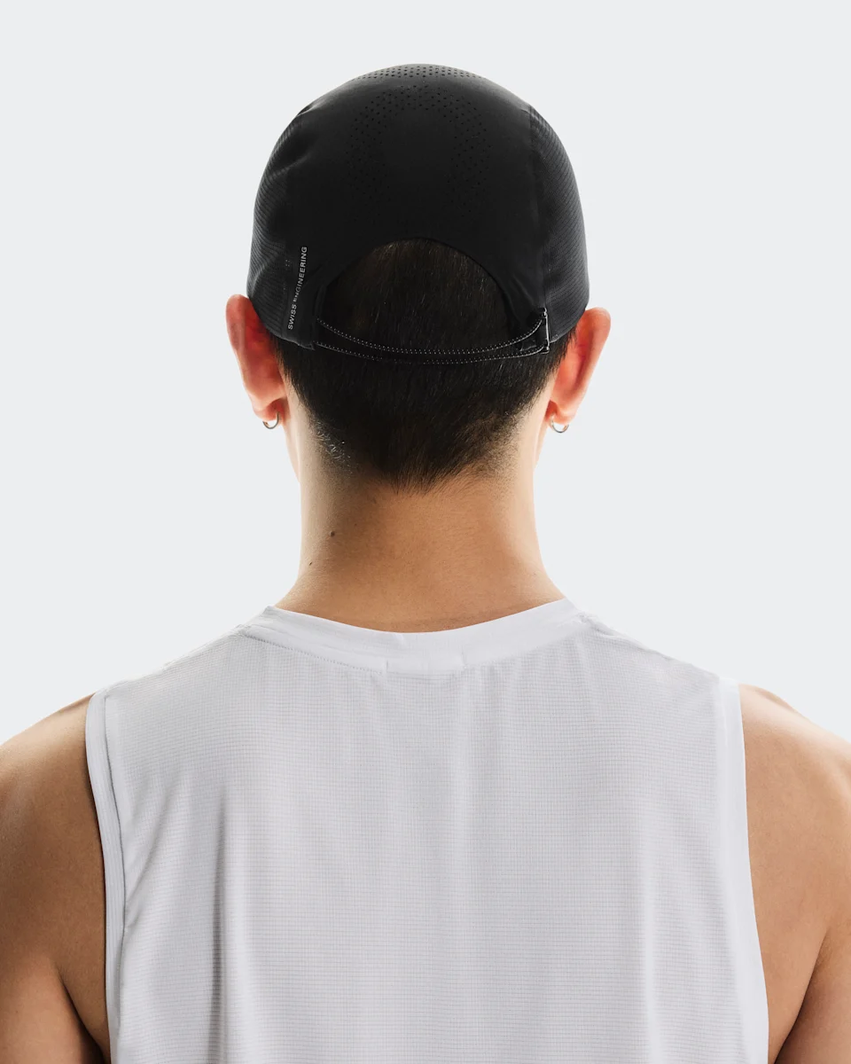 On Ultra Cap Black 