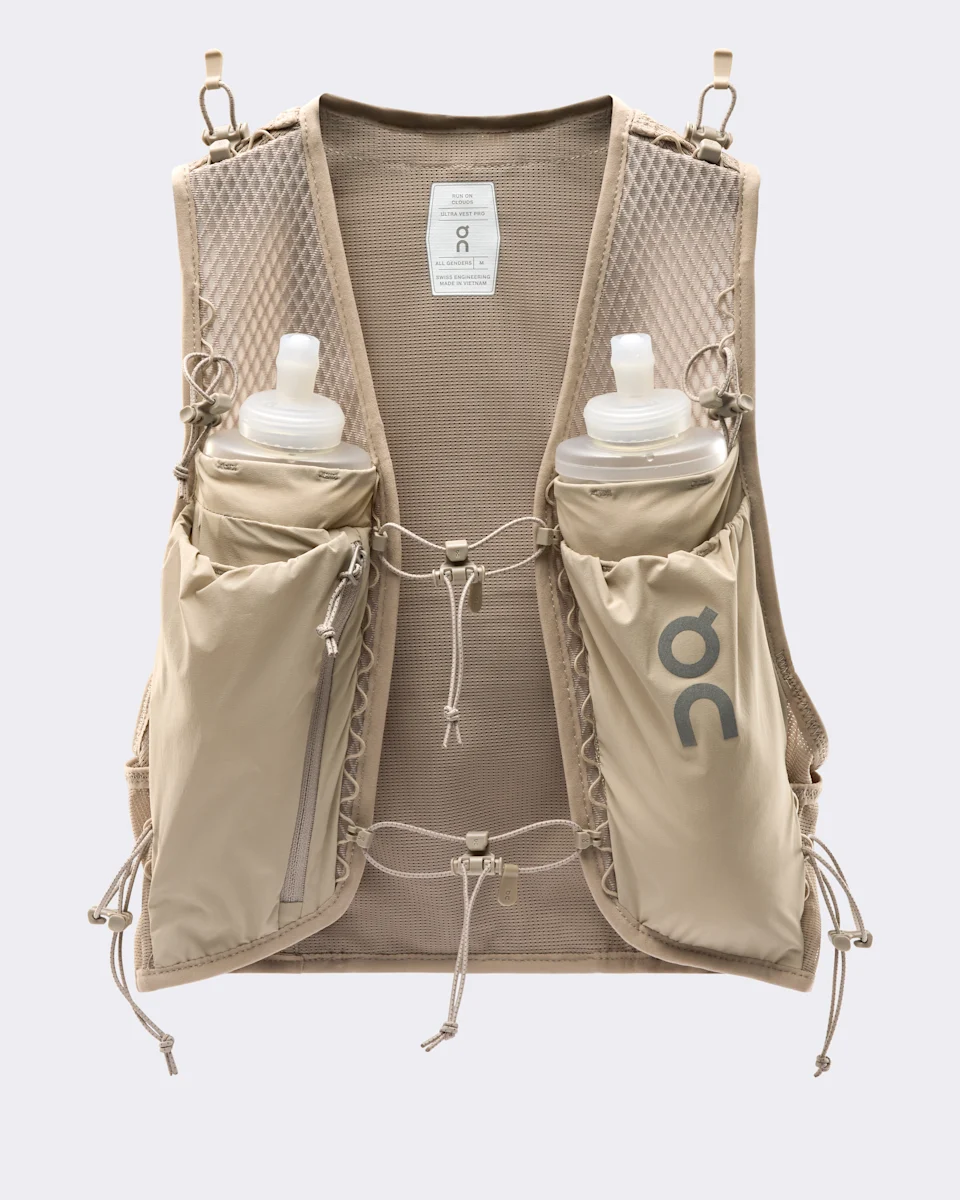 On Ultra Vest Pro Fog 
