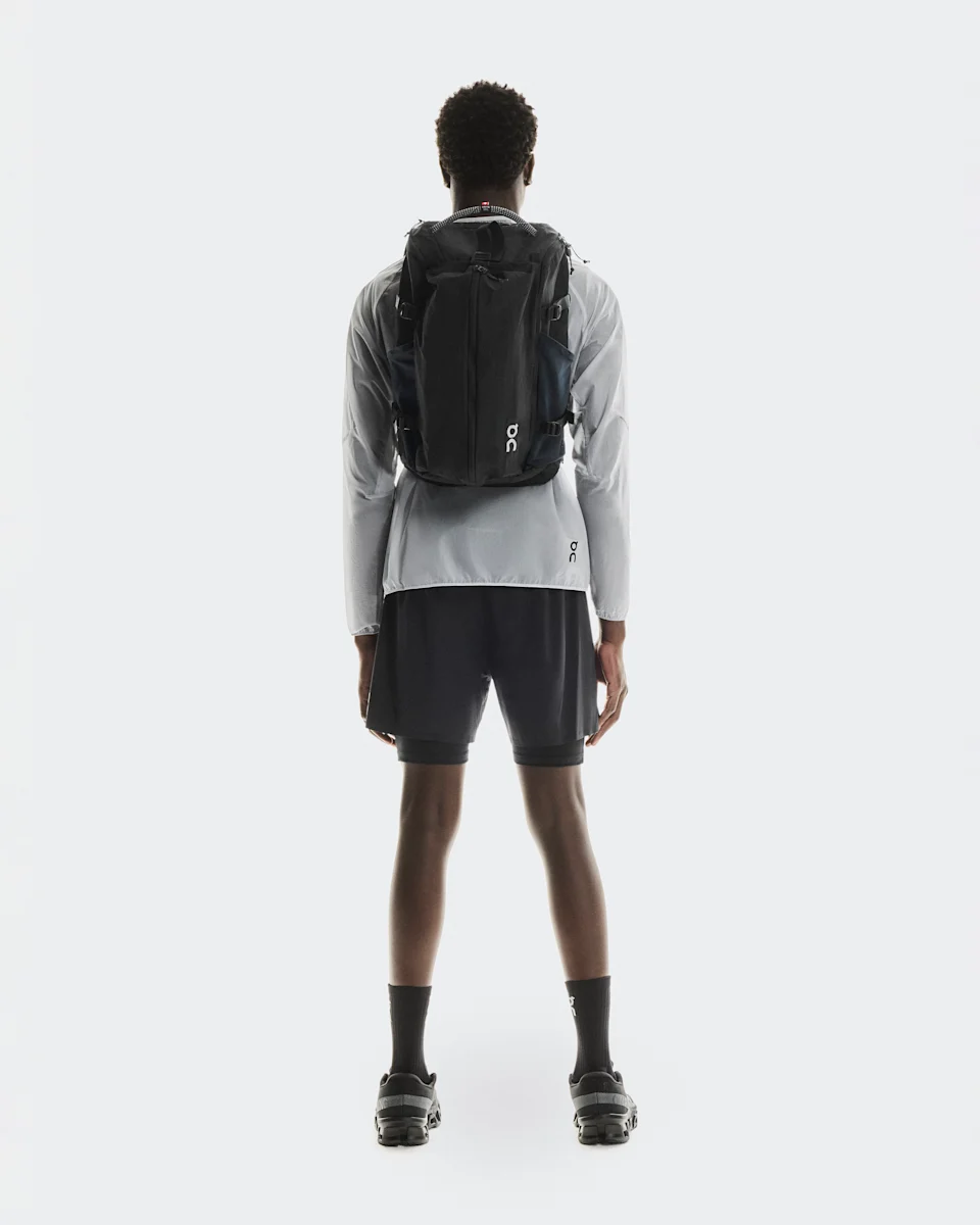 On Speed Pack 30L Magnet & Black 