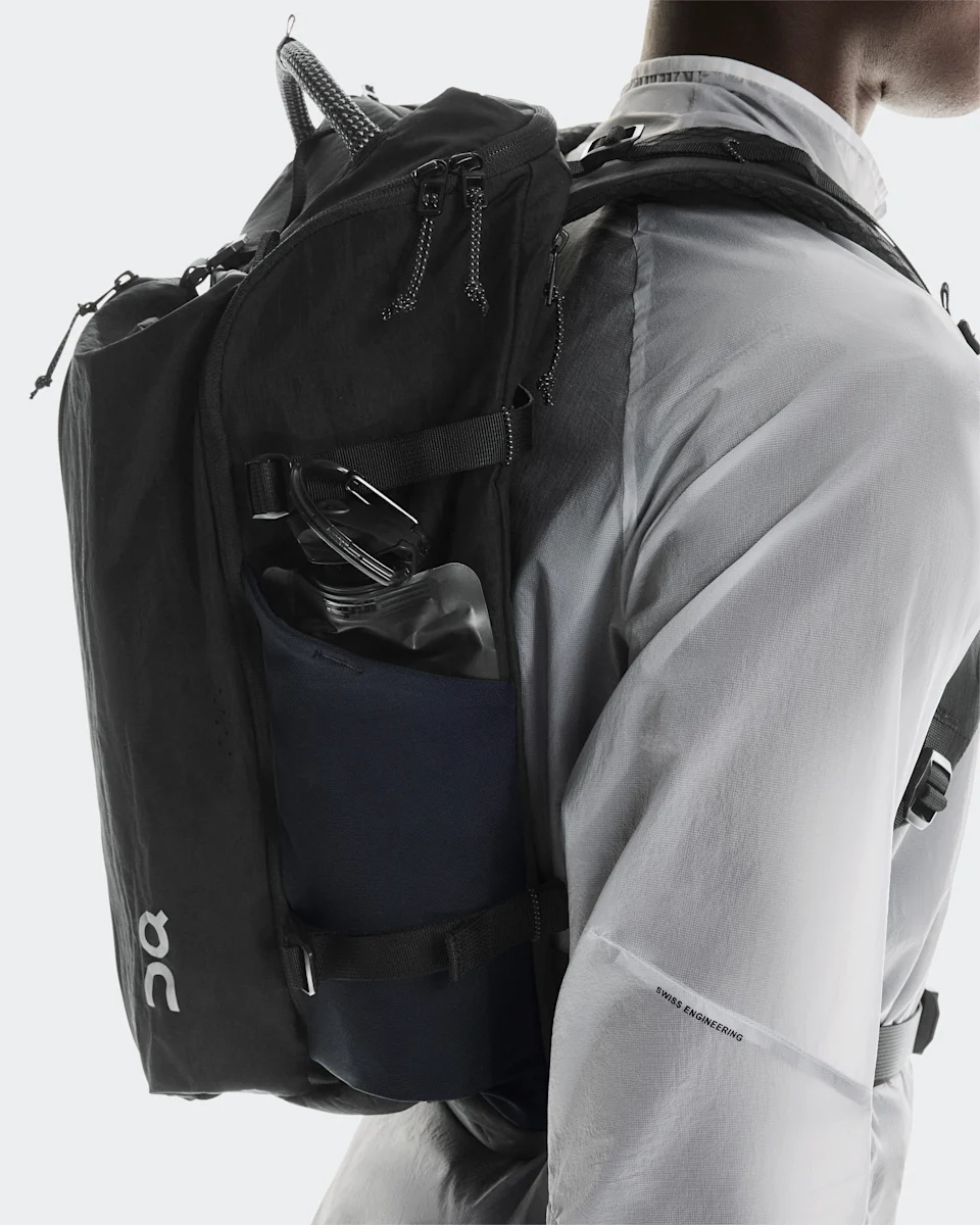 On Speed Pack 30L Magnet & Black 