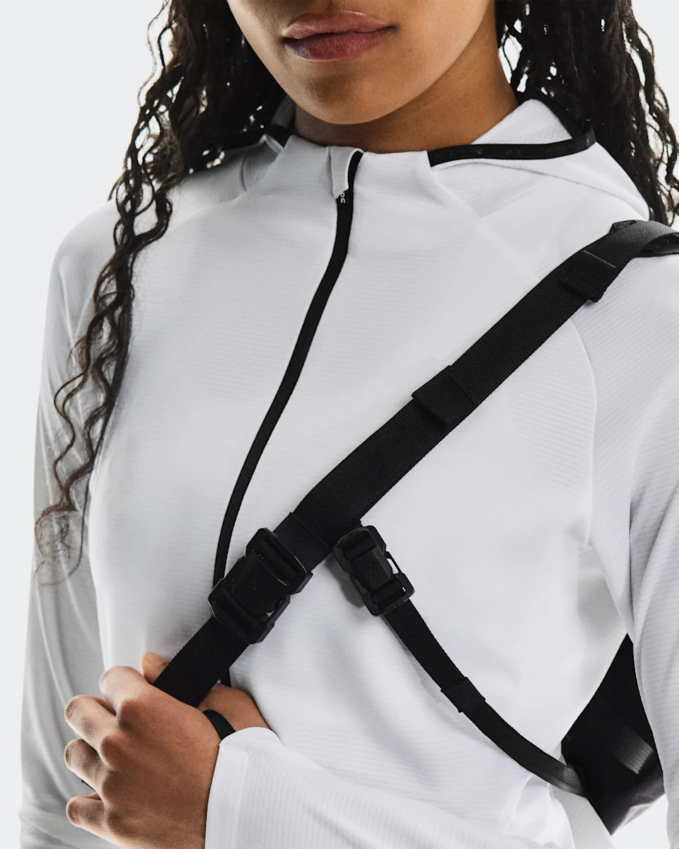 On Sling Pack 9L Magnet & Black 