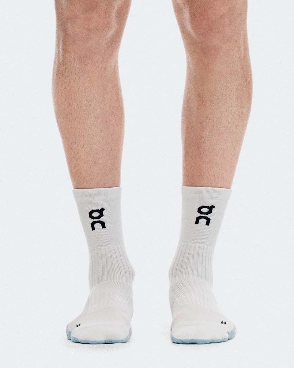 On Trail Sock High 2P Frost & Rock Unissex – Caminhadas, outdoor, modelagem ergonômica