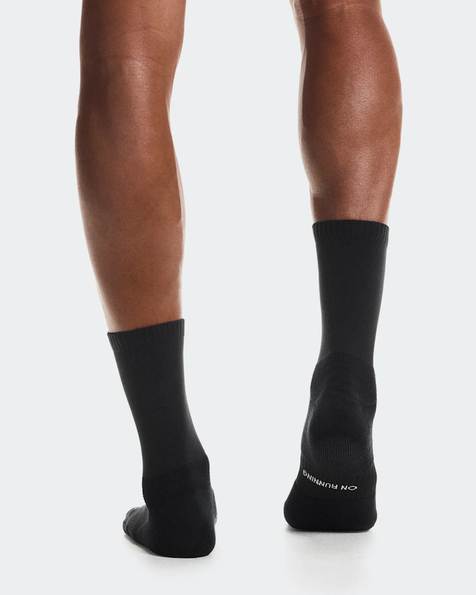On Core Run Sock High 2P Black