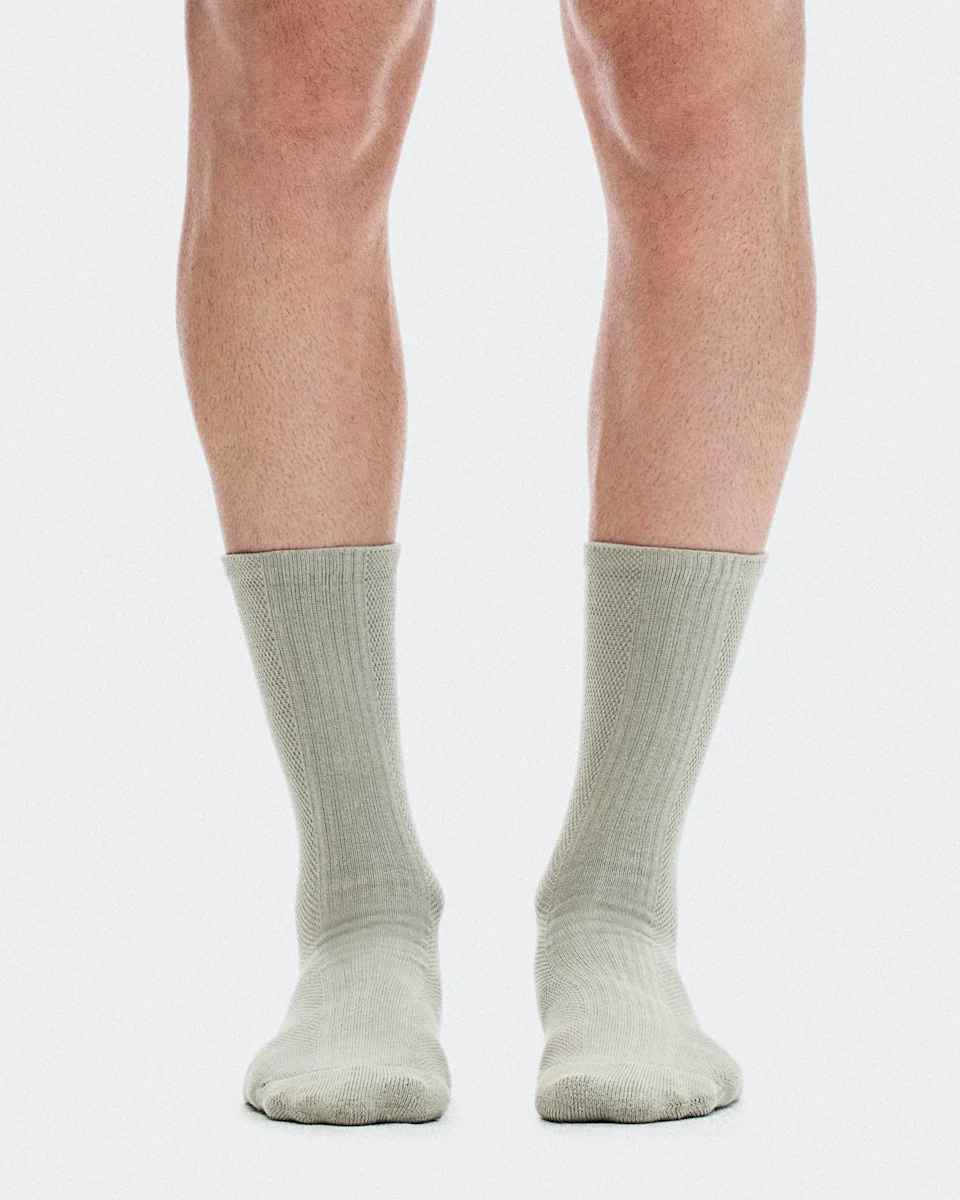 On Hybrid Sock High 2P Brume Unissex – Conforto o dia inteiro, vida ativa