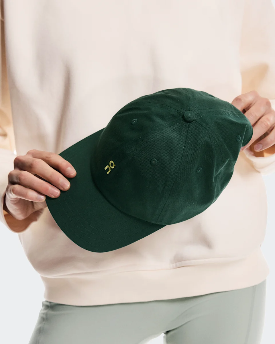 On All-Day Cap Obsidian 