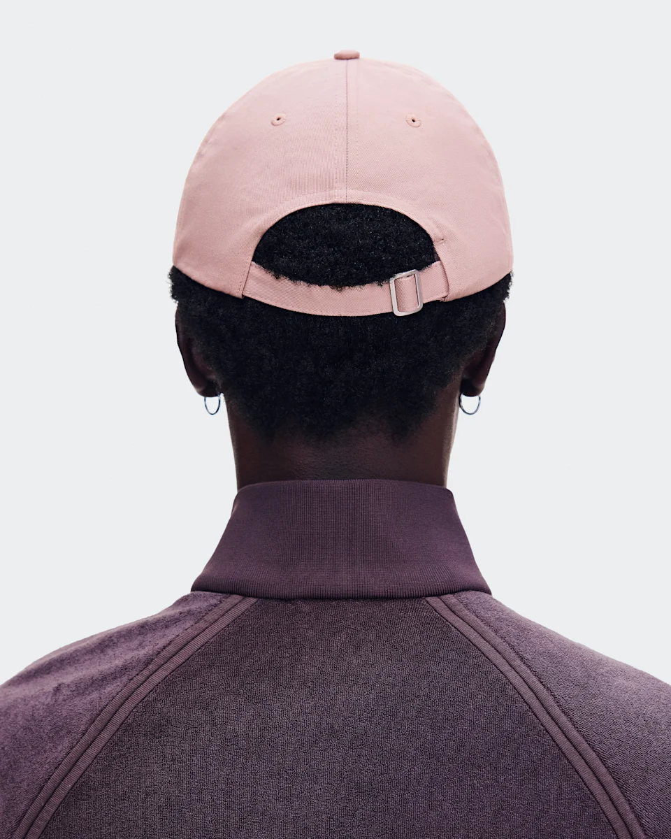 On All-Day Cap Biscuit 