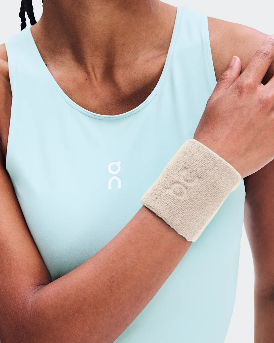 On Courtside Wristband Ivory Unissex – Tênis, esportes com raquete