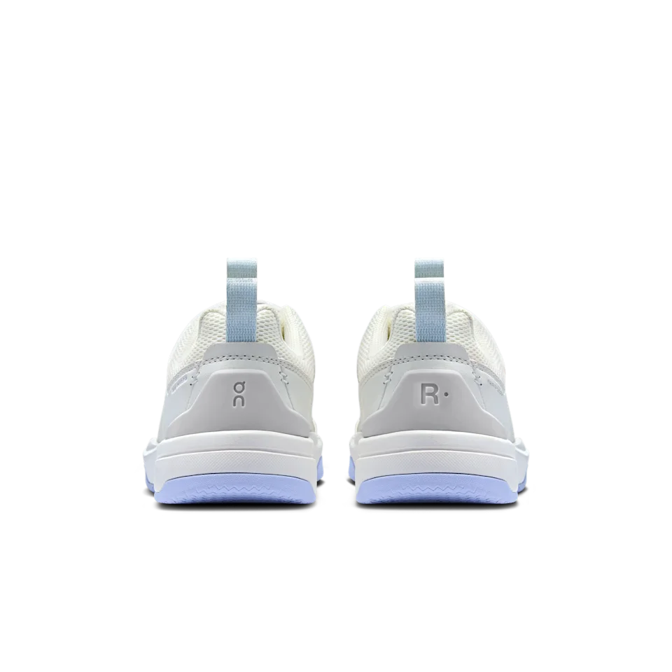 On THE ROGER Kids Ivory & Nimbus 