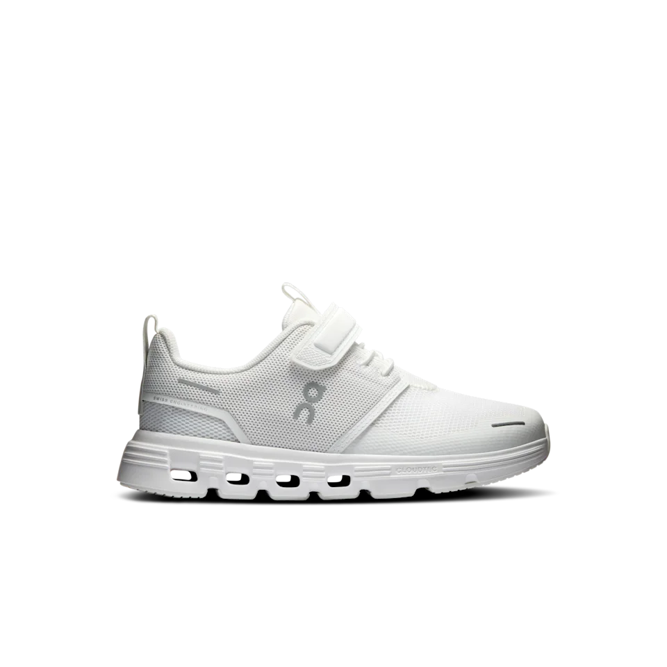 On Cloud Play 2 White & White 