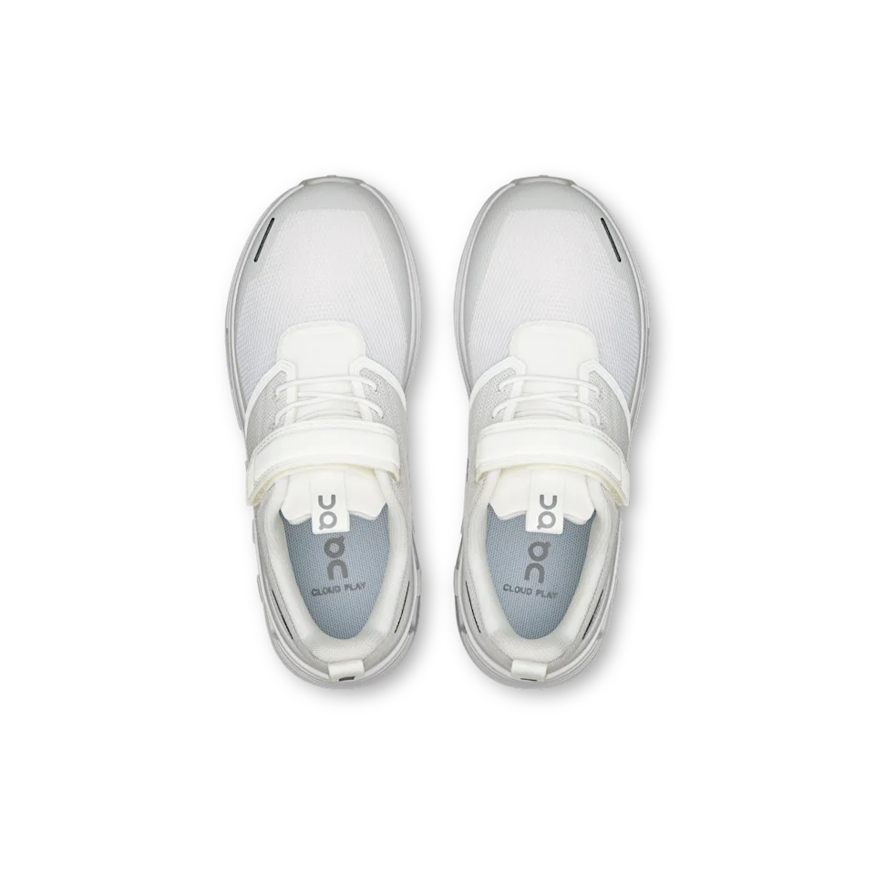 On Cloud Play 2 White & White 