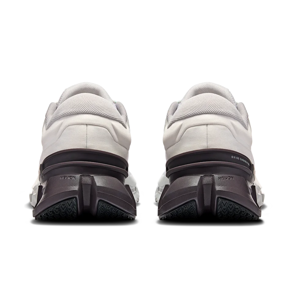 On Cloudflyer 5 White & Pebble Masculino