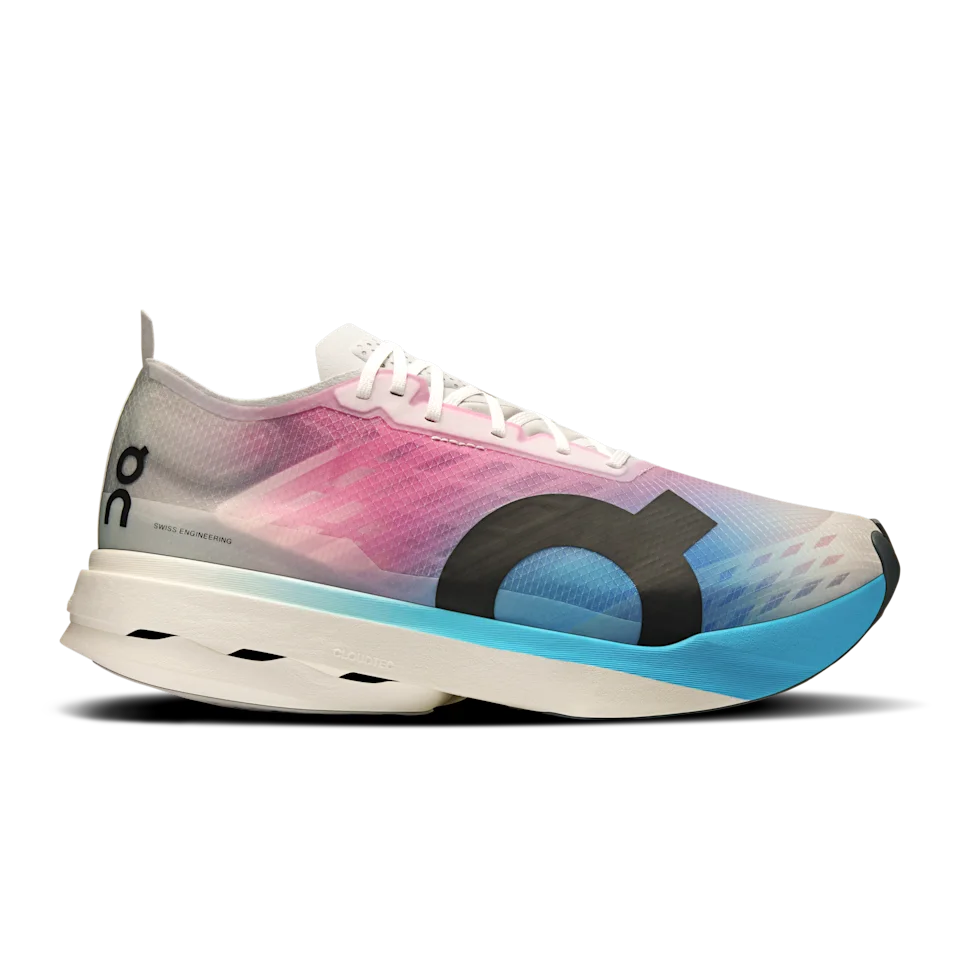 On Cloudboom Strike White & Horizon Masculino