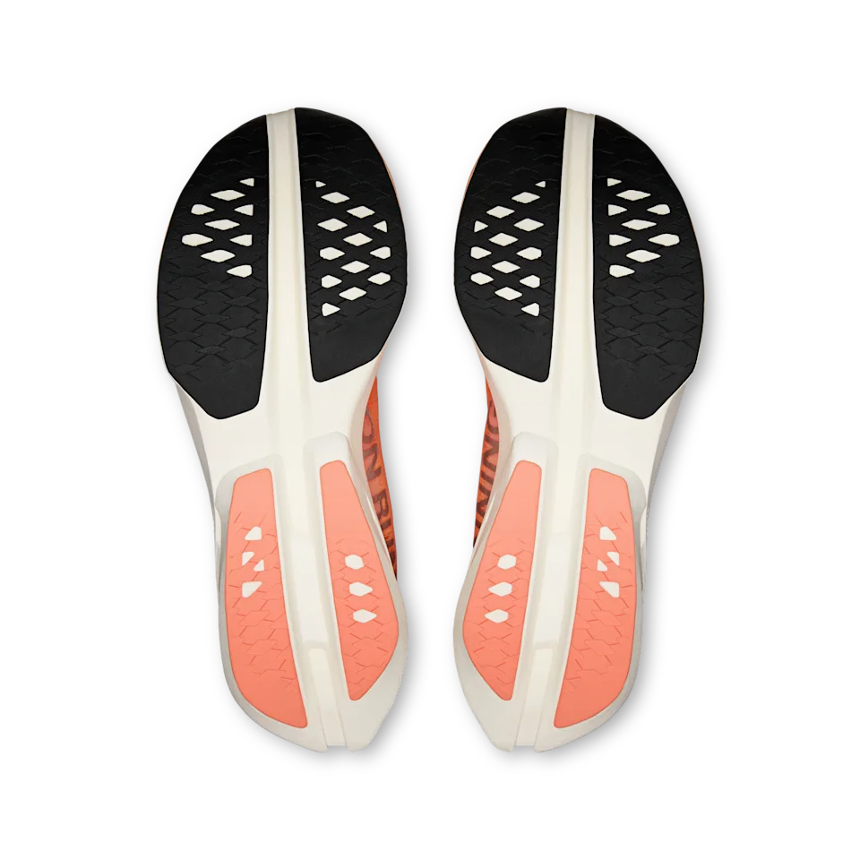 On Cloudboom Strike Sunstone & White Masculino
