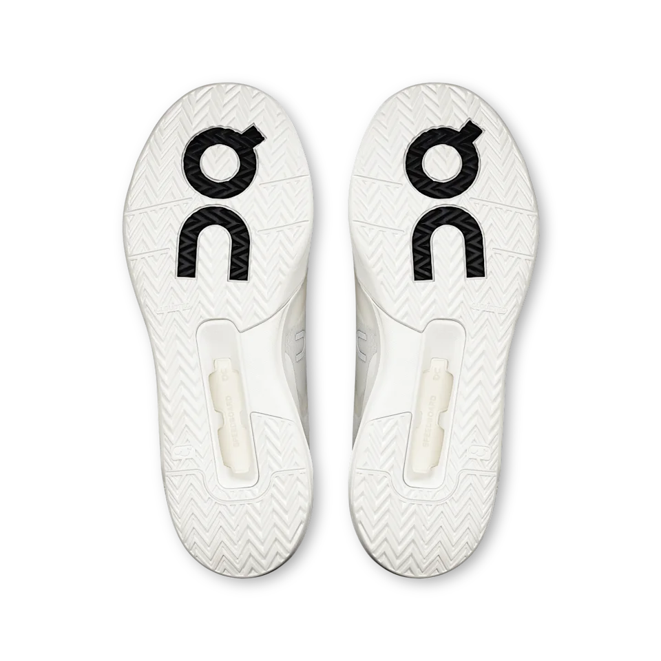 On THE ROGER Advantage Pro White & White Masculino