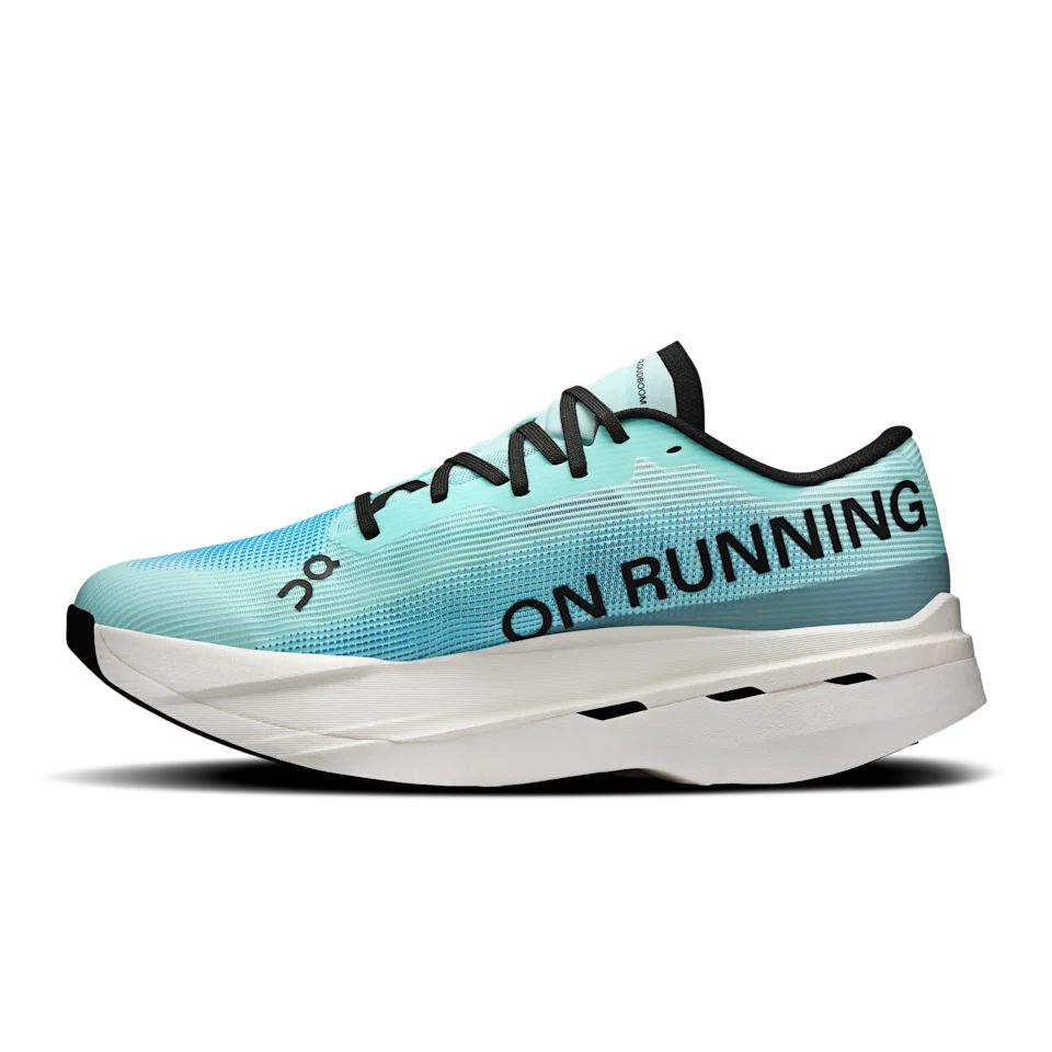 On Cloudboom Volt Celeste & Isle Masculino