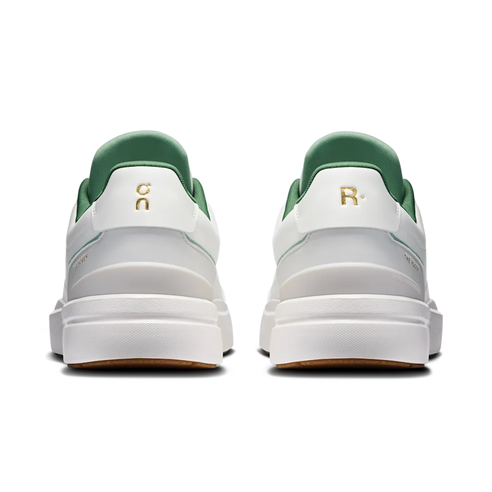 On THE ROGER Centre Court Ivory & Fern Masculino