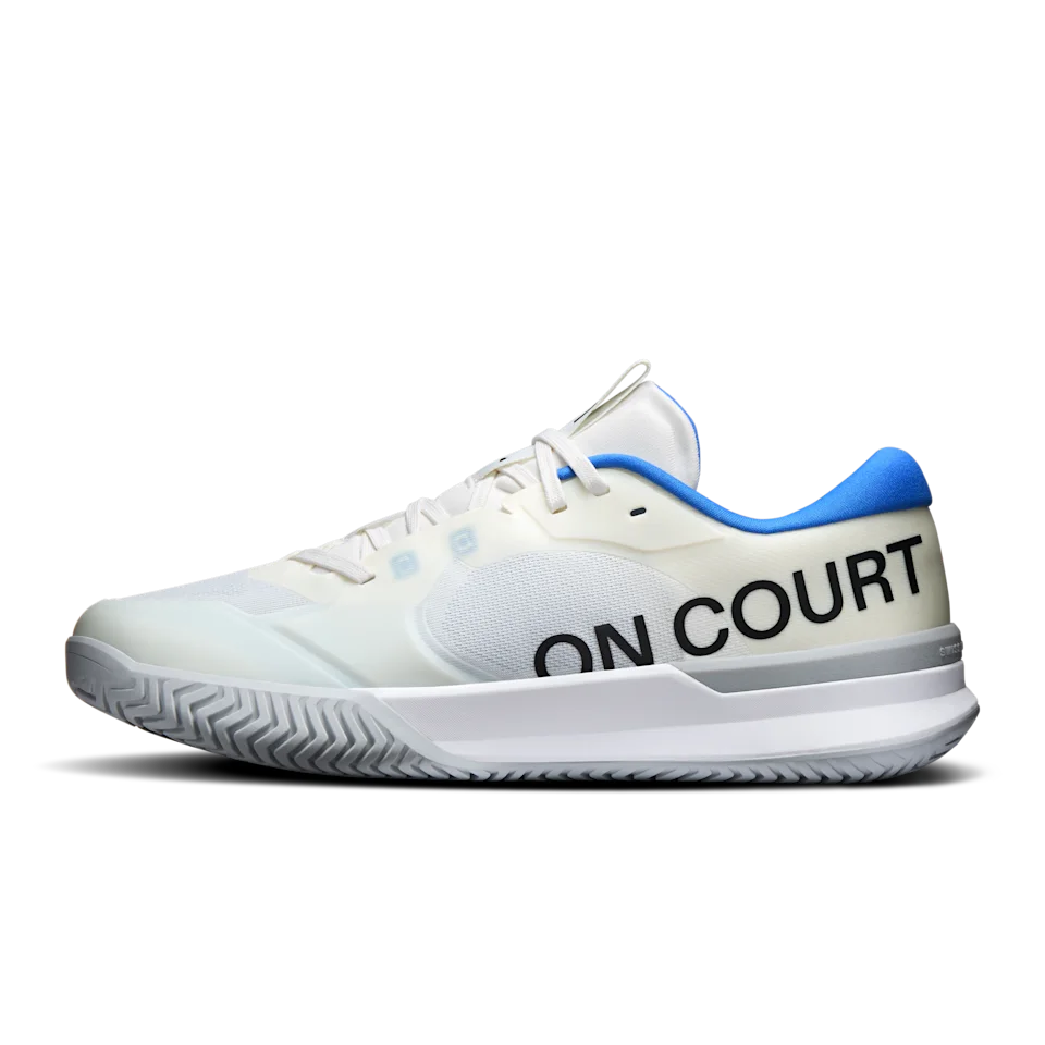 On THE ROGER Pro 3 Clay Ivory & Jay Masculino