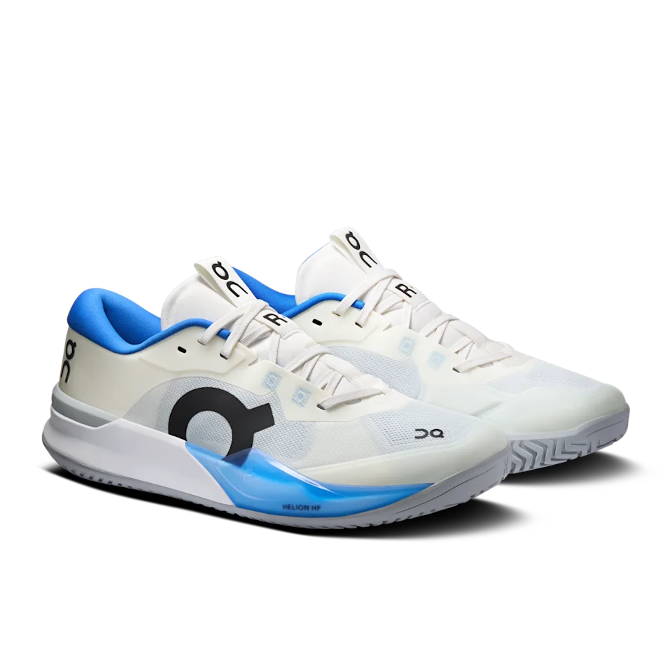 On THE ROGER Pro 3 Clay Ivory & Jay Masculino