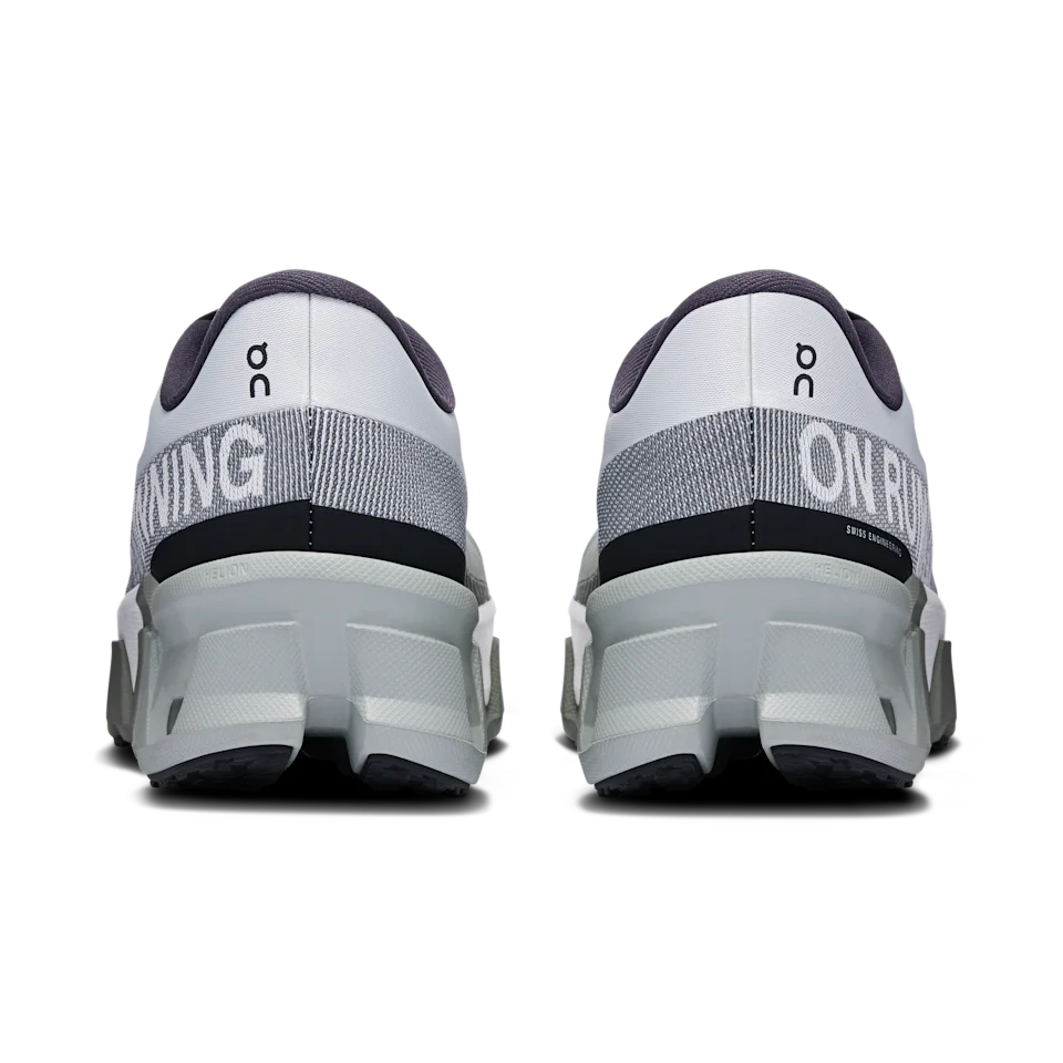 On Cloudmonster Hyper Glacier & Ivory Feminino
