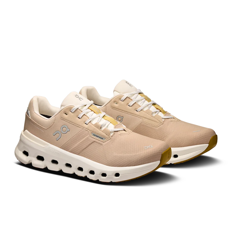 On Cloudrunner 2 Waterproof Sand & Dew Feminino