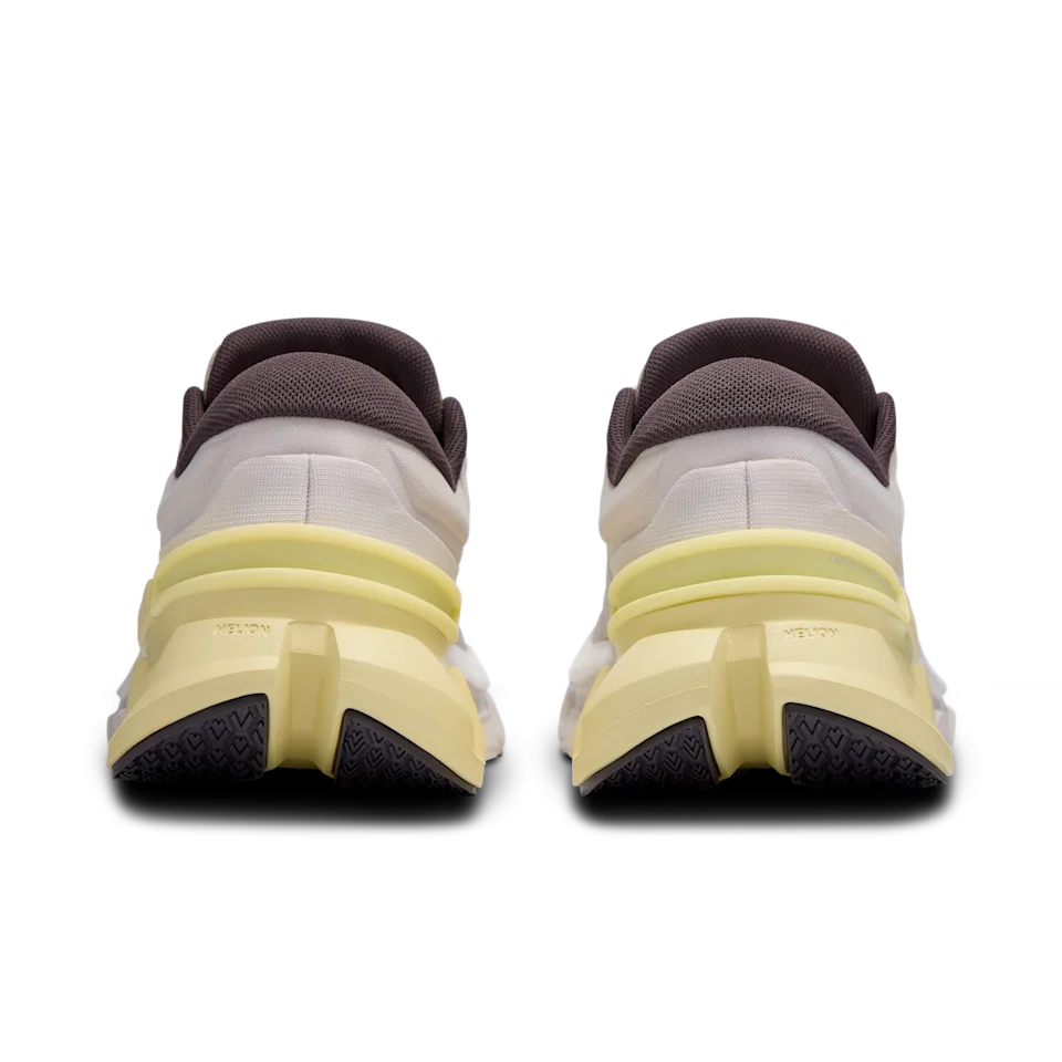 On Cloudflyer 5 Pearl & Hay Feminino