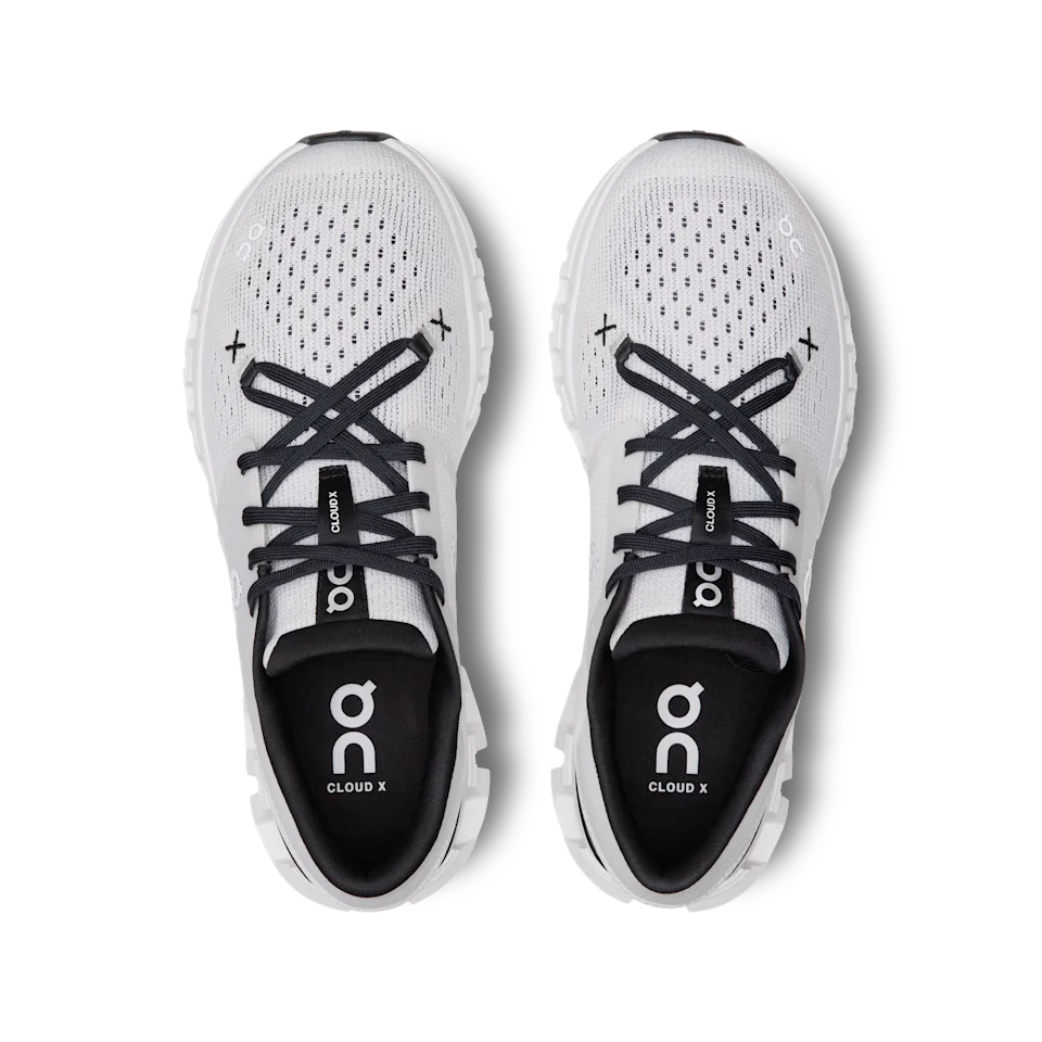 On Cloud X 4 Ivory & Black Feminino