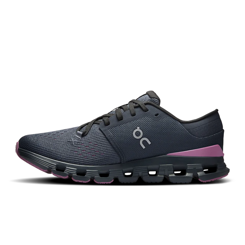 On Cloud X 4 Navy & Sakura Feminino