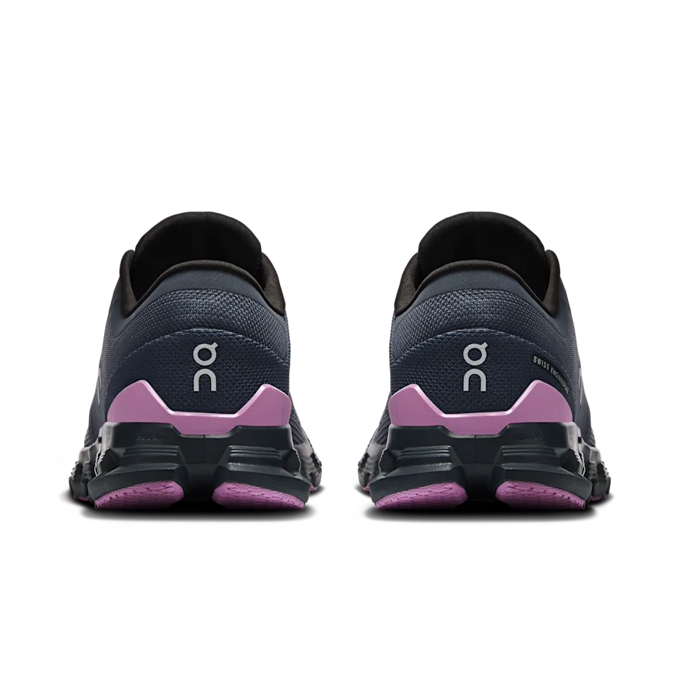 On Cloud X 4 Navy & Sakura Feminino
