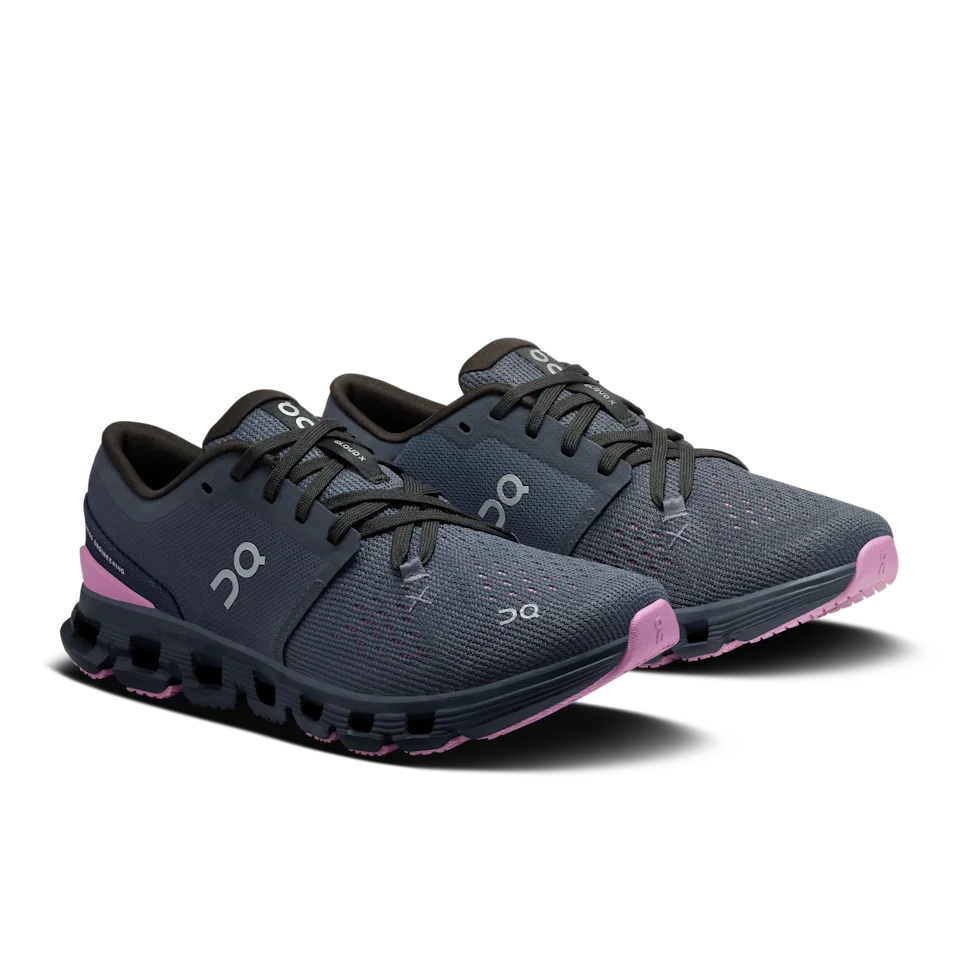 On Cloud X 4 Navy & Sakura Feminino
