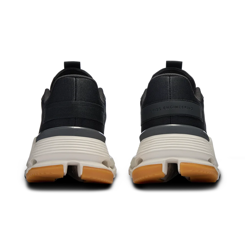 On Cloudnova Form 2 Black & Ivory Feminino