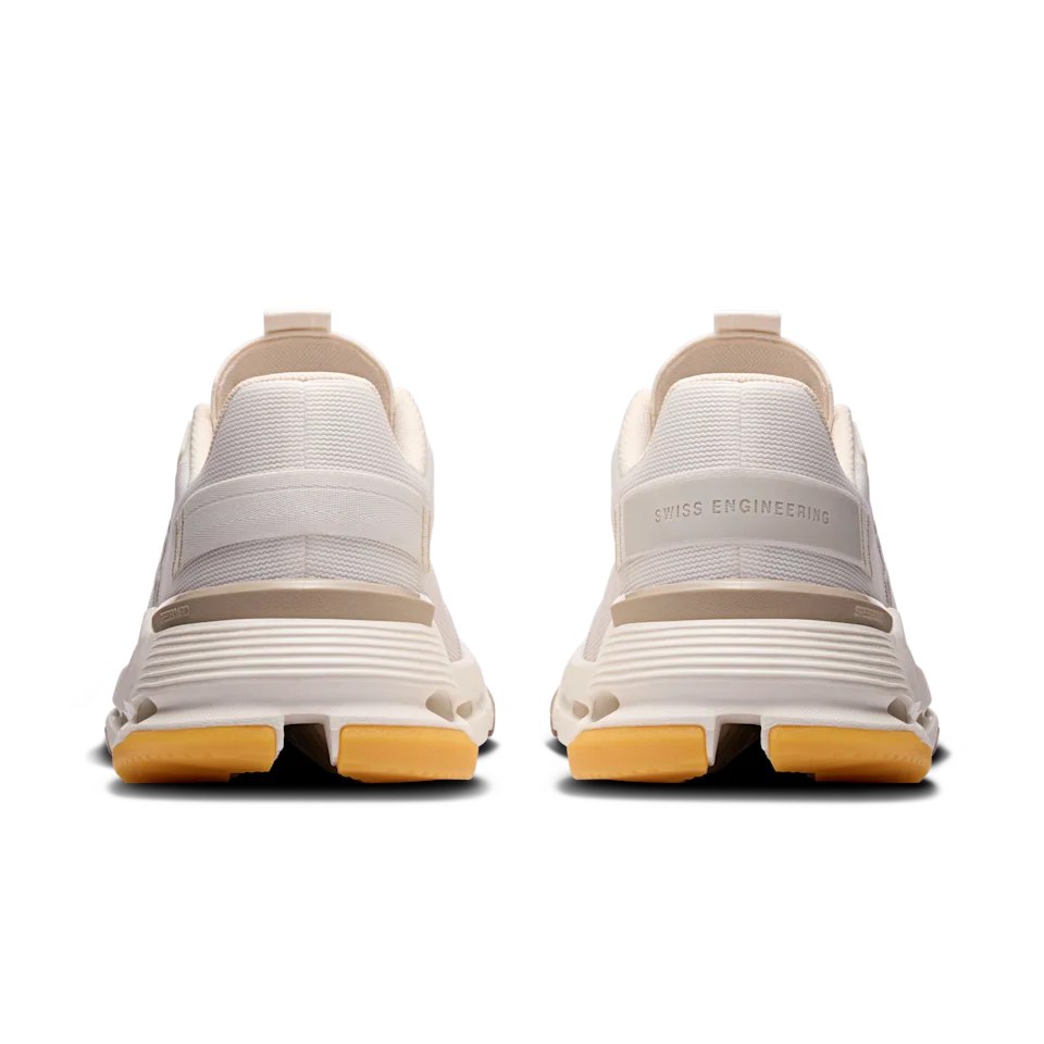 On Cloudnova Form 2 Ivory & Desert Feminino
