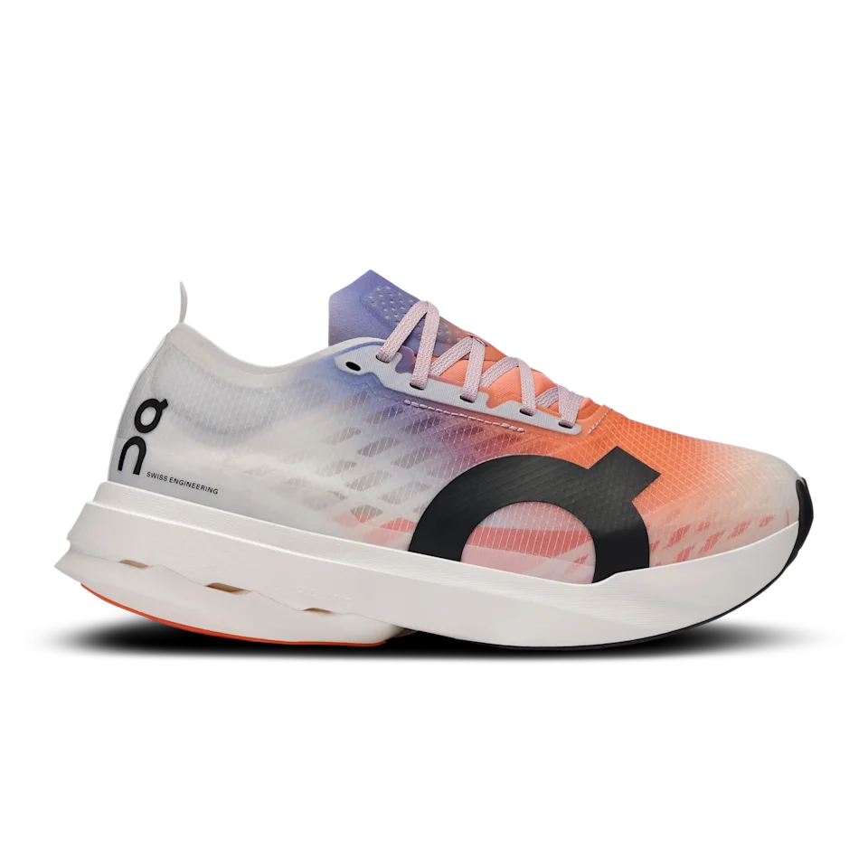 On Cloudboom Strike White & Flame Feminino