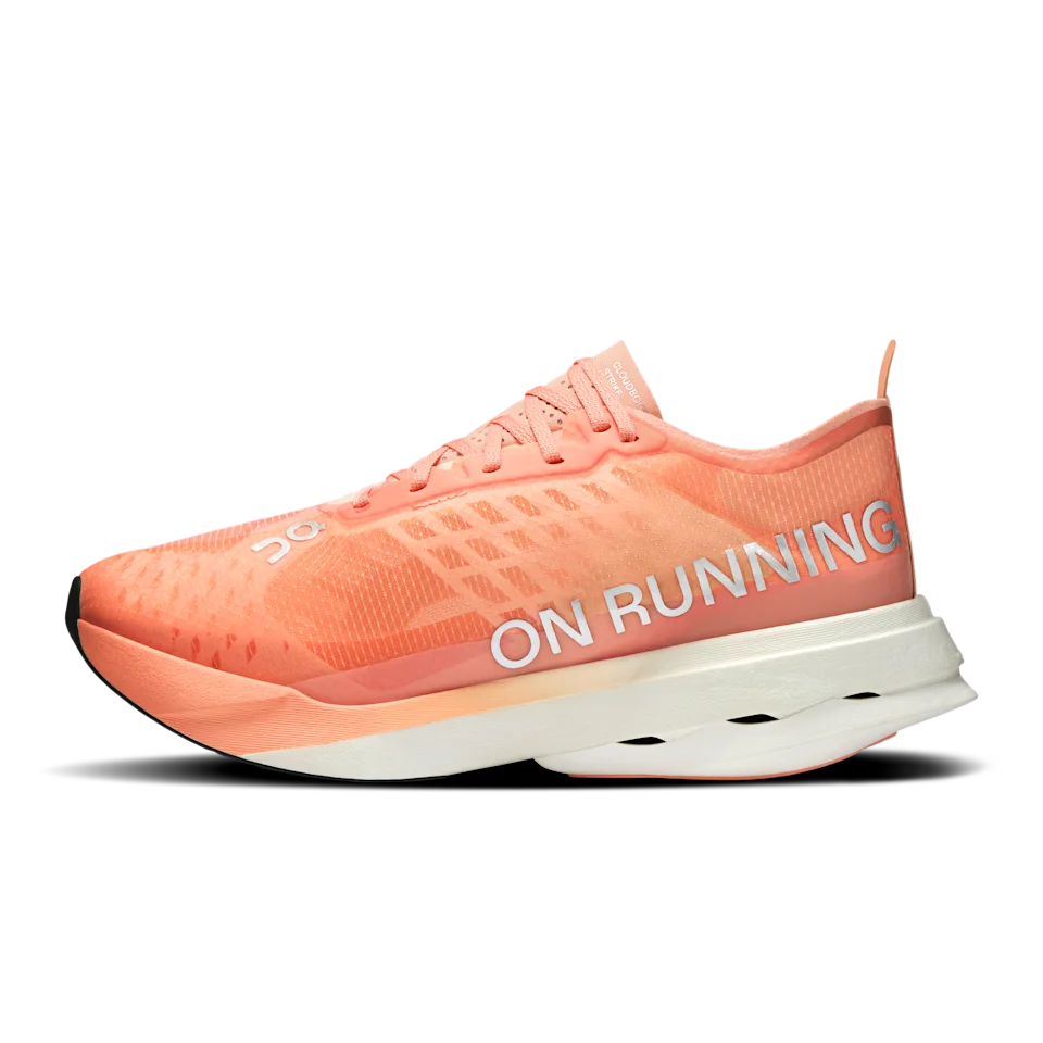 On Cloudboom Strike Sunstone & White Feminino