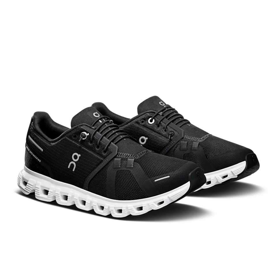 On Cloud 6 Black & White Feminino