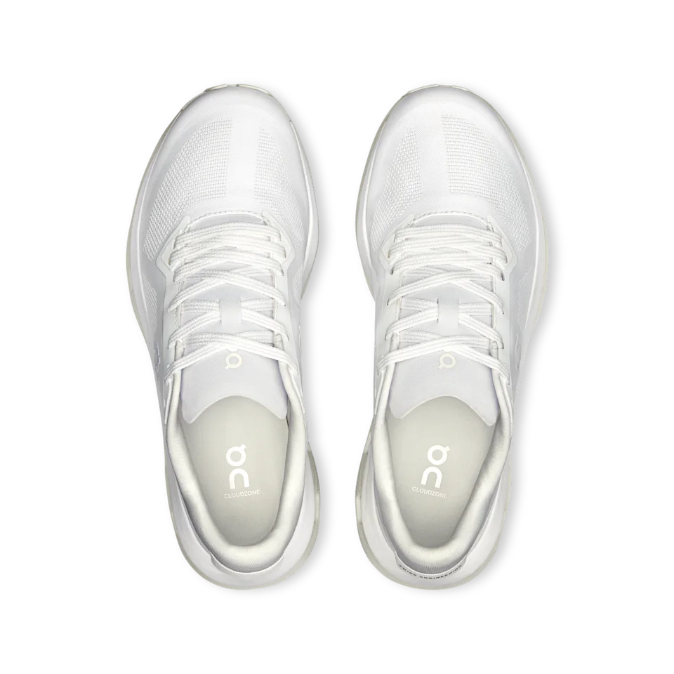 On Cloudzone White & White Feminino