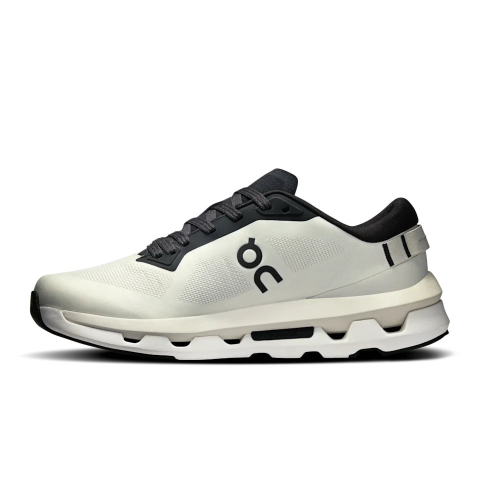 On Cloudzone Ice & Black Feminino