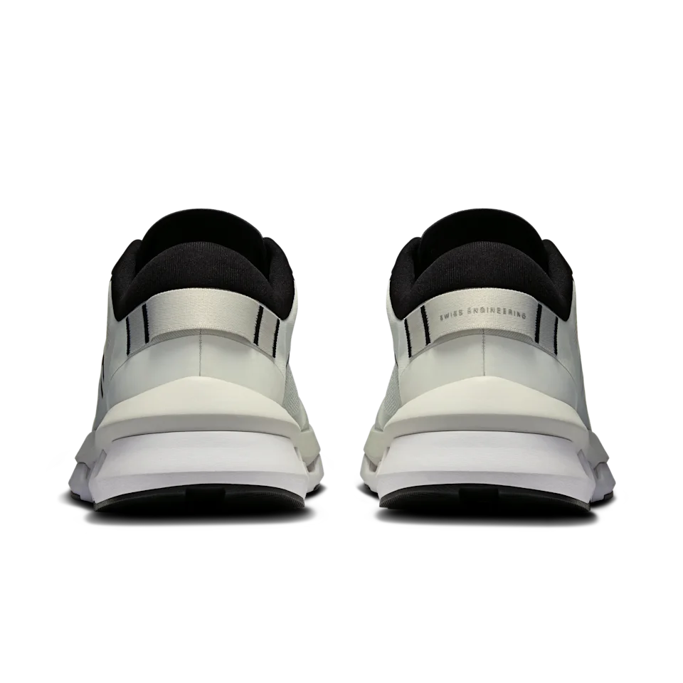On Cloudzone Ice & Black Feminino
