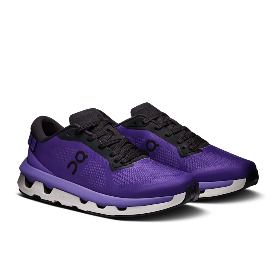 On Cloudzone Tyrian & Black Feminino