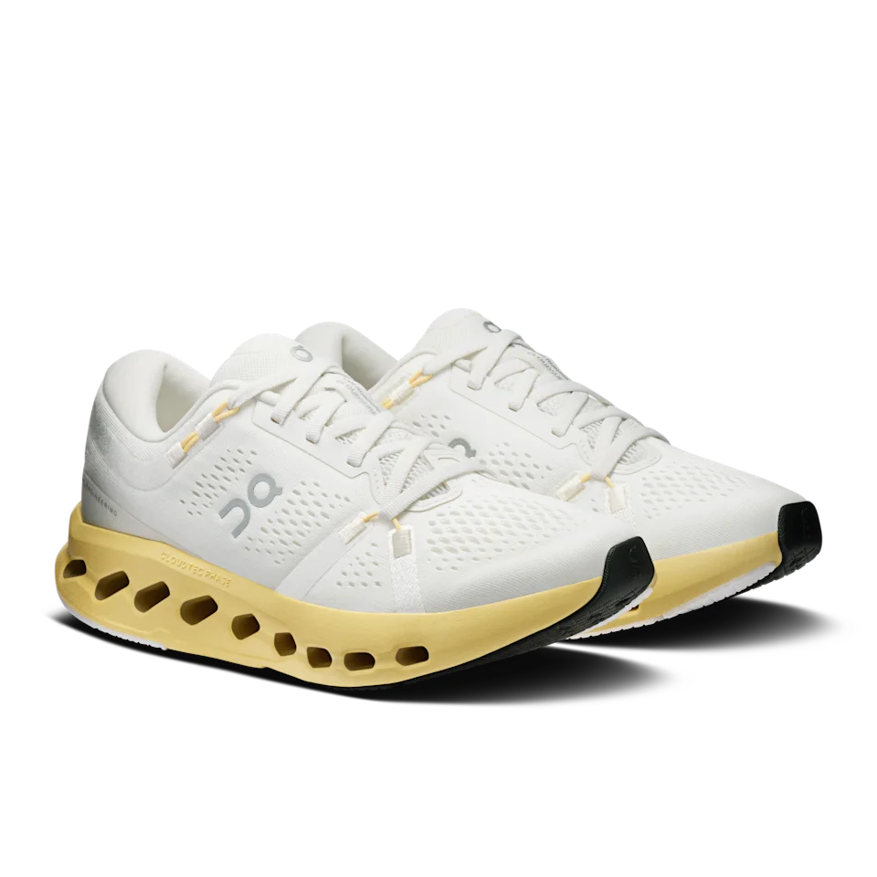 On Cloudsurfer 2 Ivory & Dijon Feminino