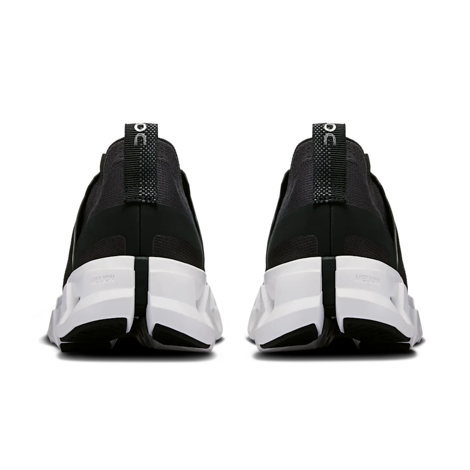 On Cloudswift 4 Black & White Feminino