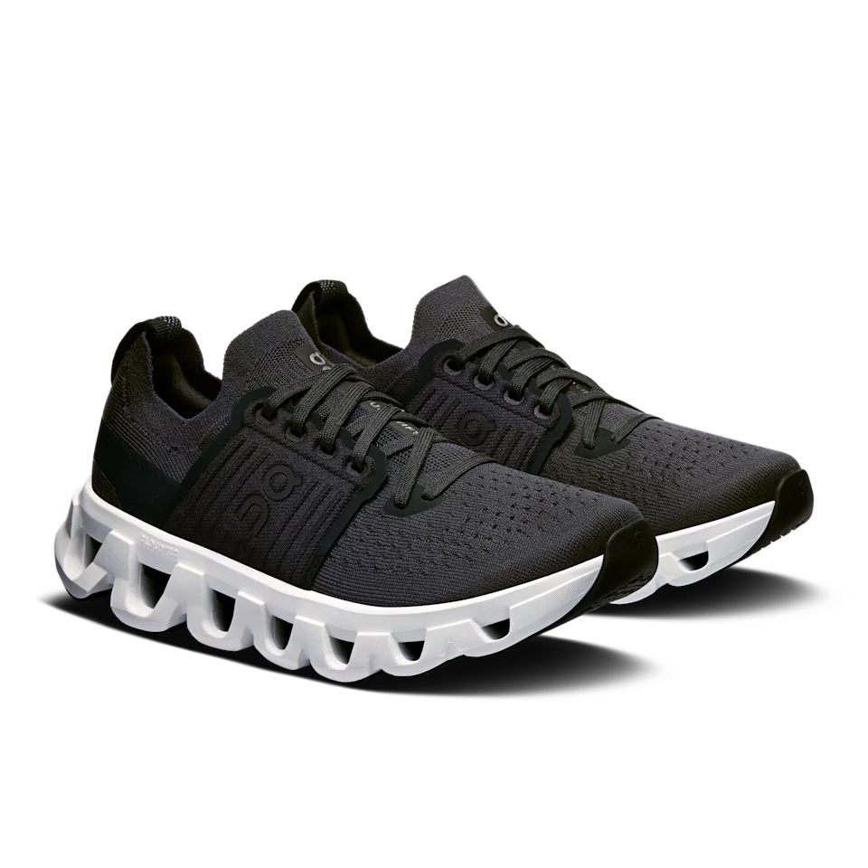 On Cloudswift 4 Black & White Feminino