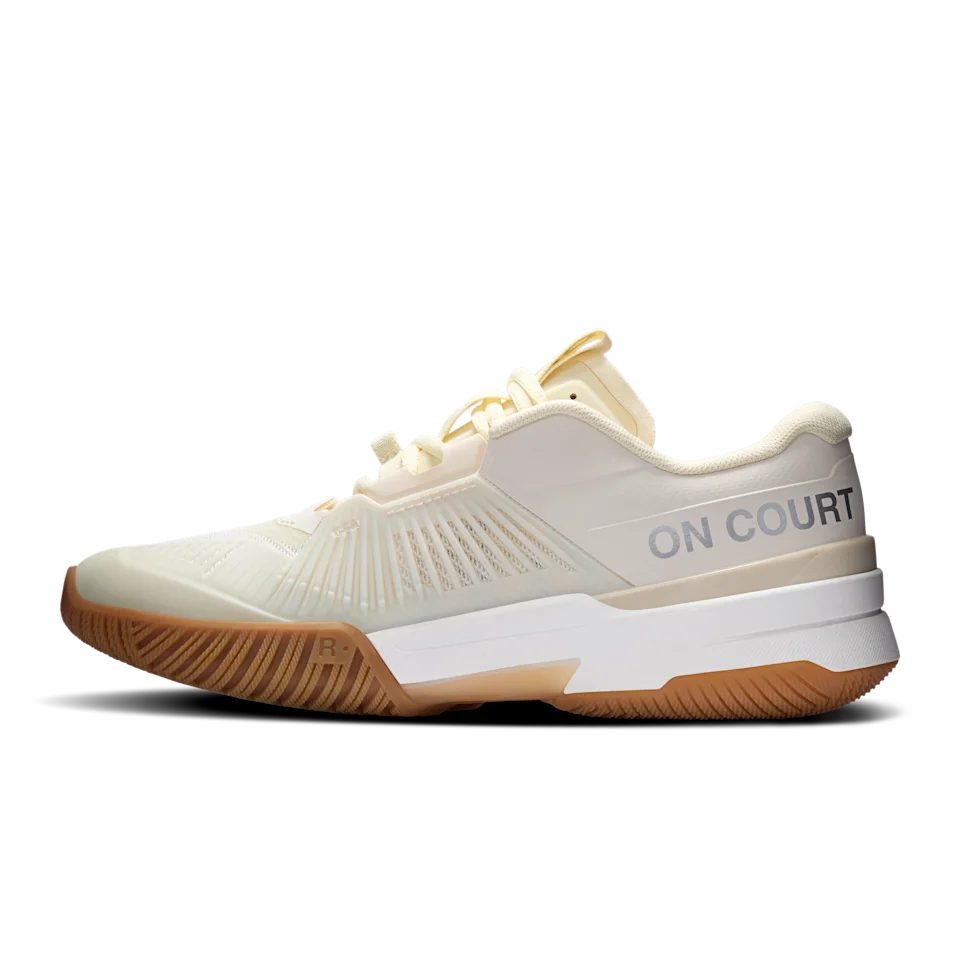 On THE ROGER Pro Fire Ivory & Sand Feminino