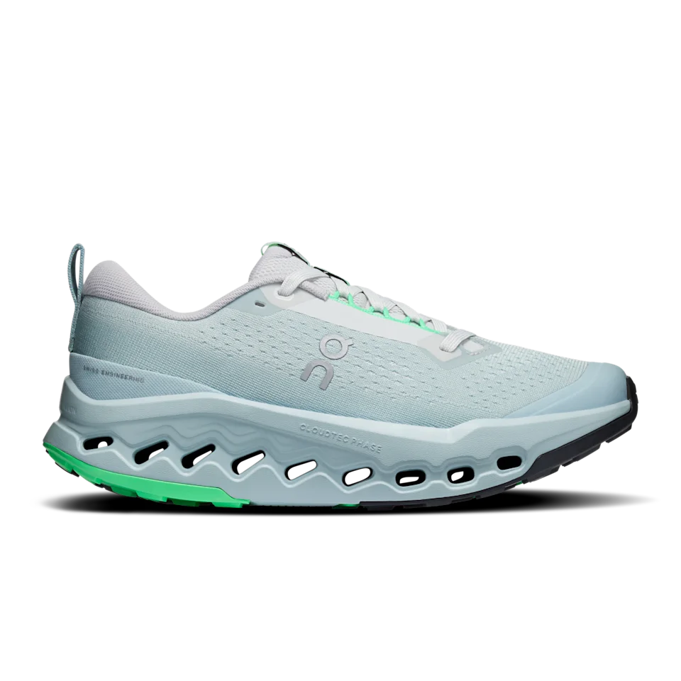 On Cloudsurfer Trail 2 Chalk & Gardenia Feminino