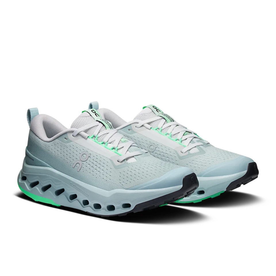 On Cloudsurfer Trail 2 Chalk & Gardenia Feminino