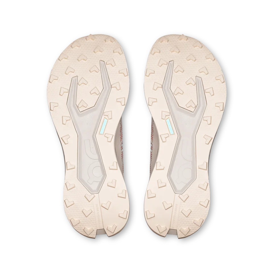 On Cloudultra 3 Ivory & Pearl Feminino