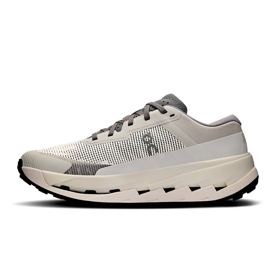 On Cloudultra 3 Rock & White Feminino