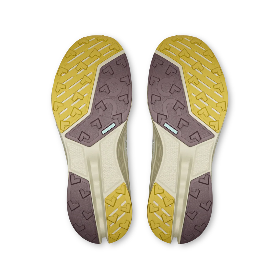 On Cloudsurfer Trail 2 Waterproof Ghost & Chalk Feminino